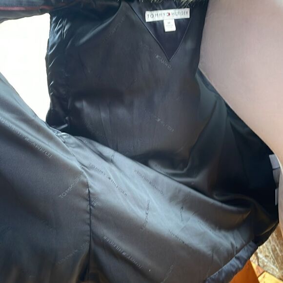 Tommy Hilfiger Vest with fur - Picture 10 of 16